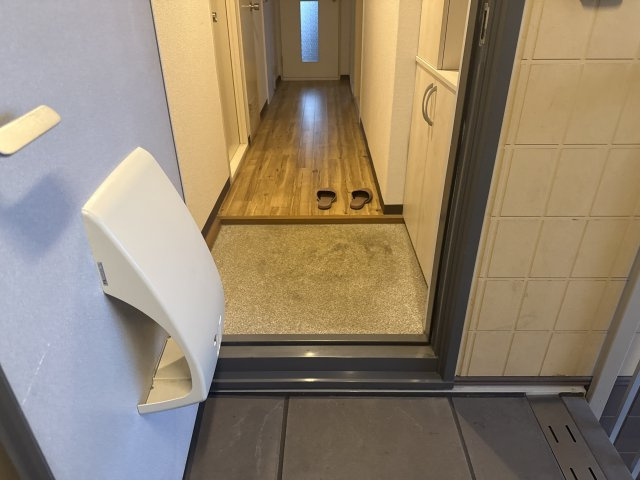 ザックス英賀保　C棟の玄関