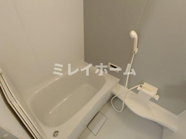 イーリス西大井の浴室