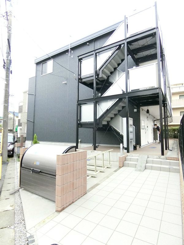 リブリ・CHELSEA大船の外観