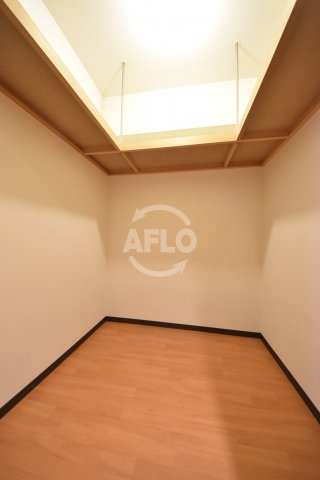 フォンセ ブランの収納|フォンセ ブラン　ウォークインクローゼット