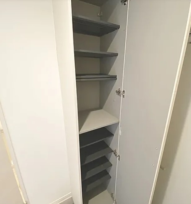 ＲＥＧＡＬＥＳＴ　土呂　プレミアムの収納