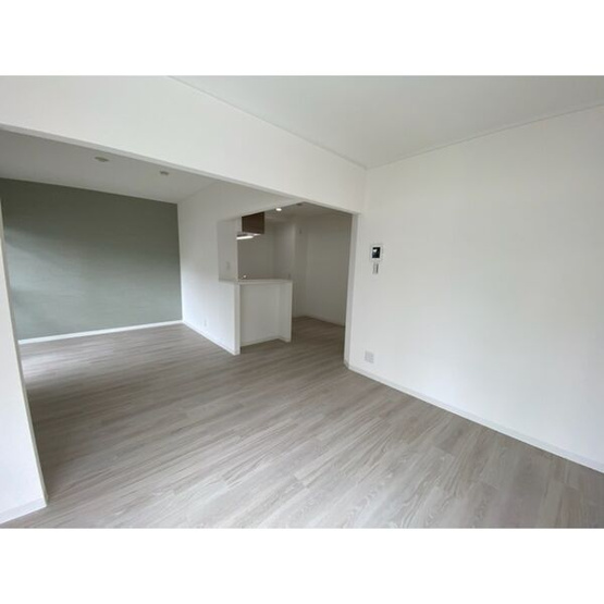【居間・リビング】 | 霞ヶ丘ハイツ