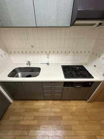 大阪市西区江戸堀１丁目の賃貸マンションのキッチン