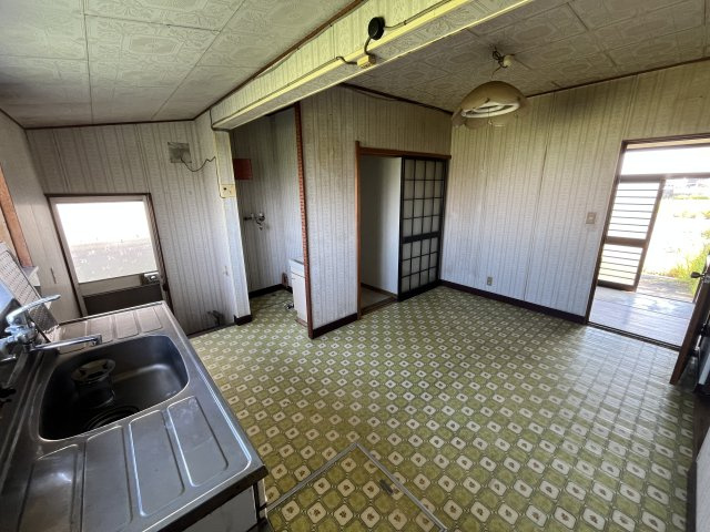 中古住宅　舟橋町のキッチン
