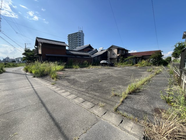 中古住宅　舟橋町の前面道路含む現地写真
