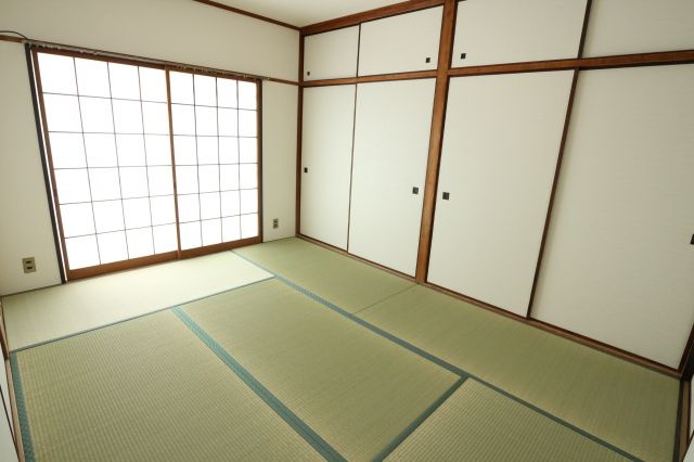 シャクドウマンションの寝室