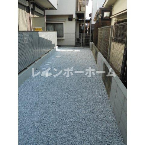 オレンジベリー　仲介手数料（賃料の1.10ヵ月）の50％OFF対象物件！の庭|お庭も活用できます