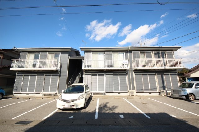 ハイツサングリーンの駐車場|駐車場です