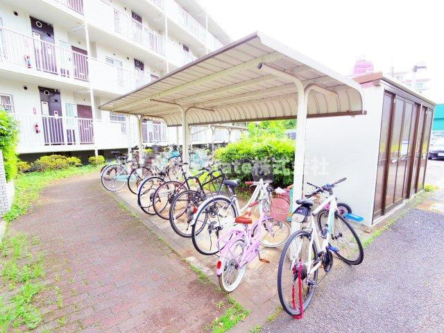 プランドール|駐輪場