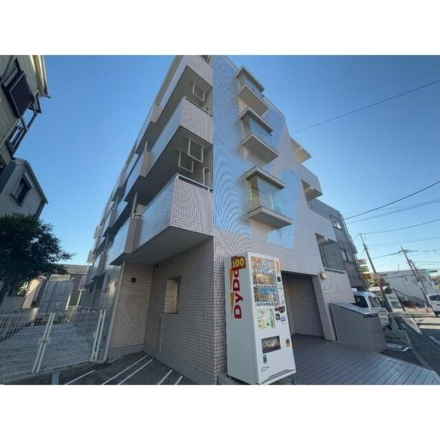 横浜市都筑区佐江戸町の賃貸マンションの外観