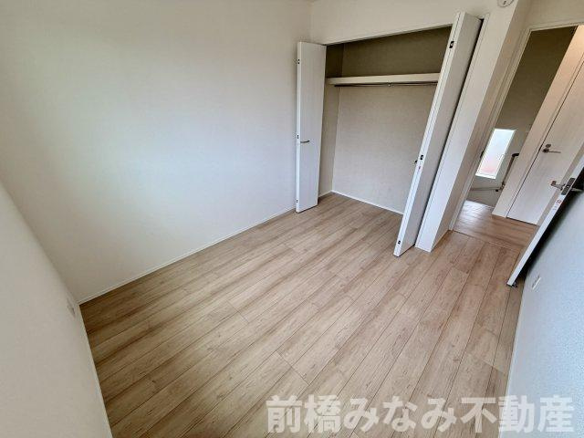 【新築】玉村町南玉　B号棟(全２棟)　ハートフルタウン　新築建売分譲の洋室|コンパクトで使いやすい洋室です