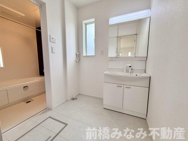 【新築】玉村町南玉　A号棟(全２棟)　ハートフルタウン　新築建売分譲の独立洗面台|独立洗面台です