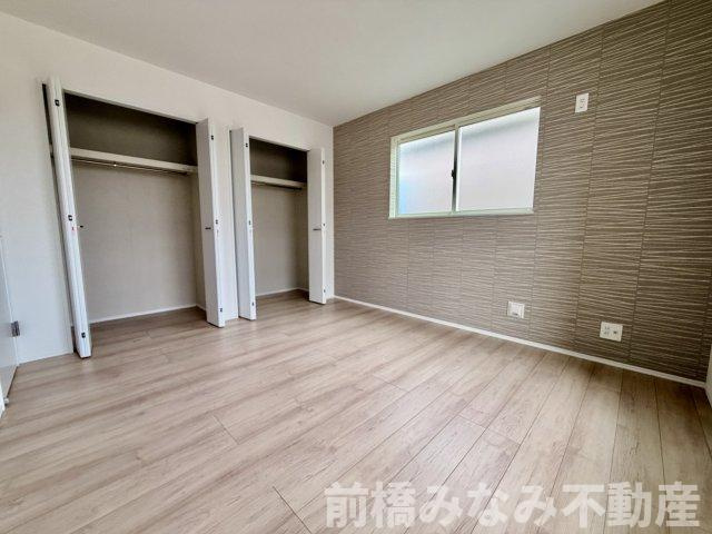 【新築】玉村町南玉　A号棟(全２棟)　ハートフルタウン　新築建売分譲の洋室|明るい洋室です