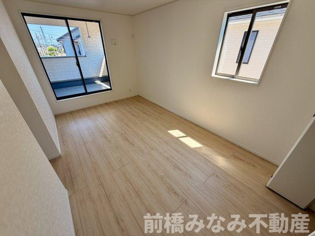 【新築】前橋市大利根町第2　１号棟(全２棟)　クレイドルガーデン　新築建売分譲の洋室|明るい洋室です