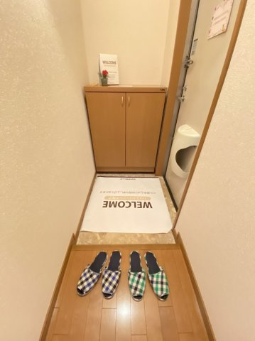 ラフィーネ二ツ屋の玄関