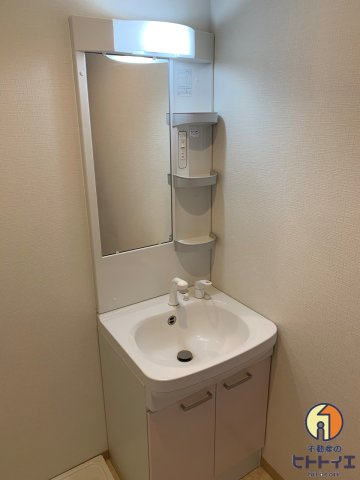 リッツアベニューの独立洗面台|独立洗面台あり、毎朝おしゃれに忙しい女性の方におすすめです