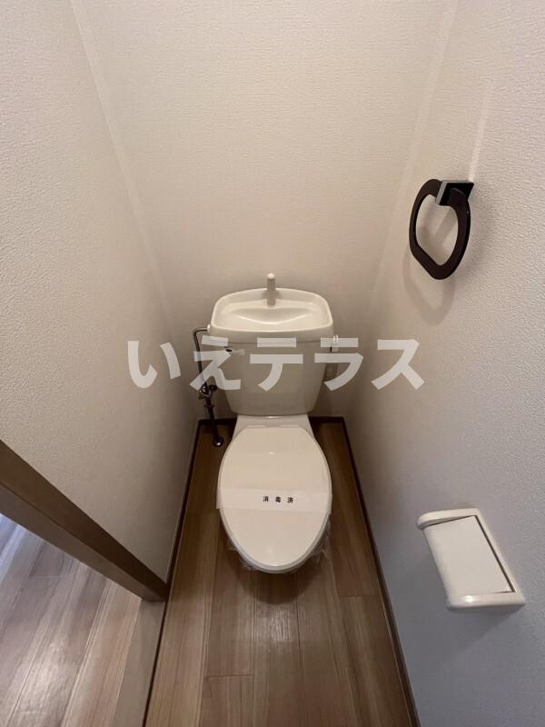 ウインデイア中山手 Bのトイレ