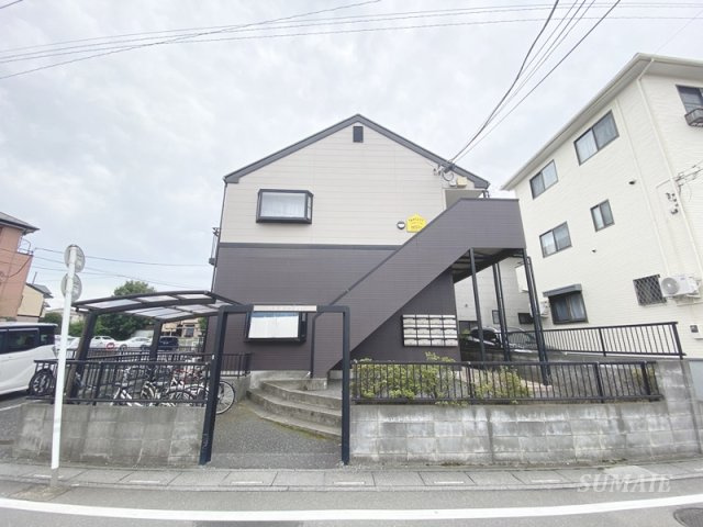 ベルメゾンSTの外観|外観は落ち着いています☆