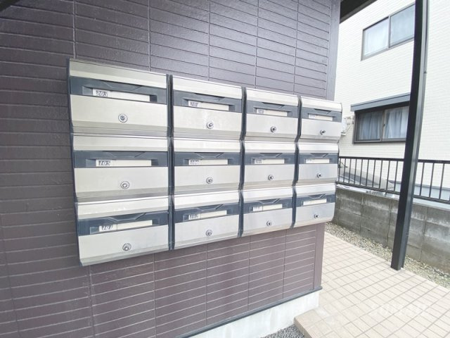 ベルメゾンSTのその他共用部分|集合ポスト☆