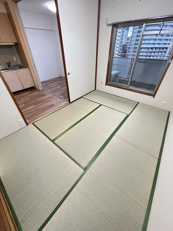 兵庫駅前アーバンライフの和室