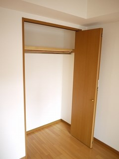 プレサンス神戸みなと元町の収納