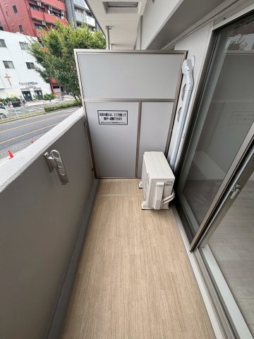 エスリード難波AGREAのバルコニー