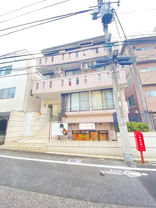 アンベリール東山の外観