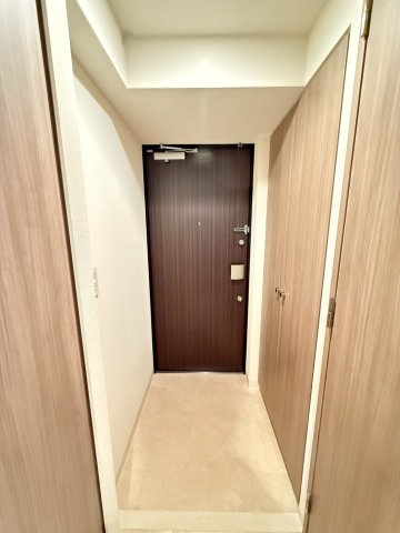 プランドール北浜の玄関