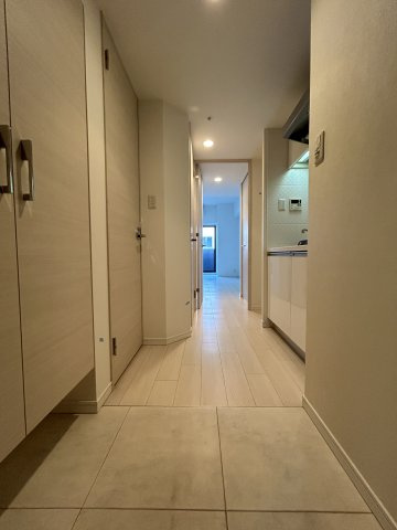 S-RESIDENCE神戸磯上通の玄関