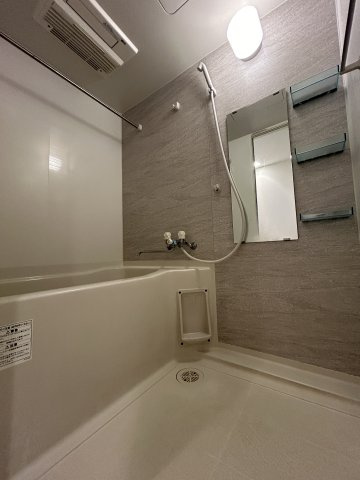 S-RESIDENCE神戸磯上通の浴室