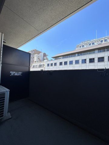 S-RESIDENCE神戸磯上通のバルコニー