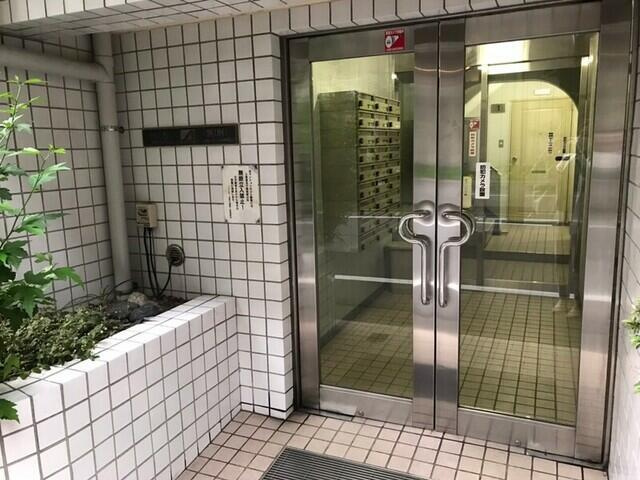 ハイシティ池尻大橋第1のエントランス