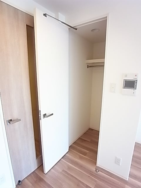 エスリード神戸ハーバーテラスの収納