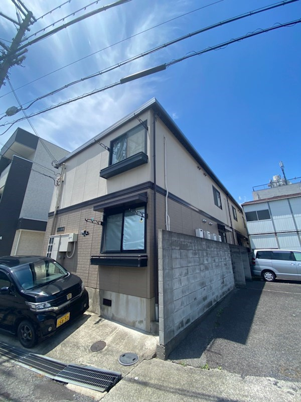 グレース東川崎の外観