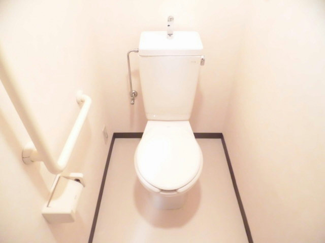 エスペラール神戸のトイレ|清潔感のあるトイレです