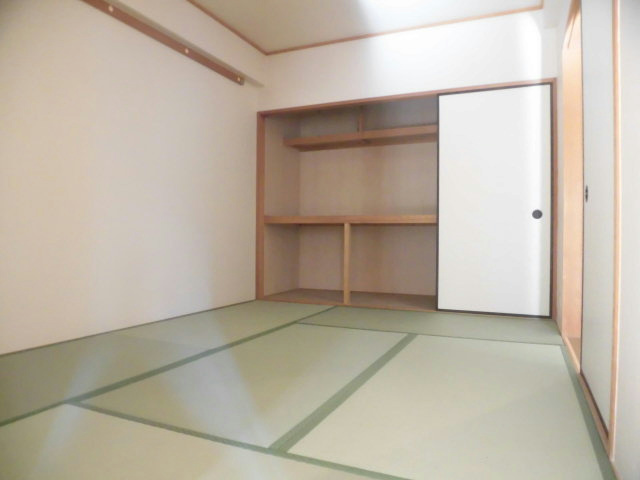 エスペラール神戸の和室|ゆったりとくつろげる和室です