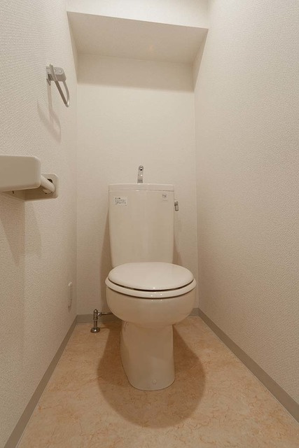 アクアコートのトイレ|※写真は同タイプ住戸です。