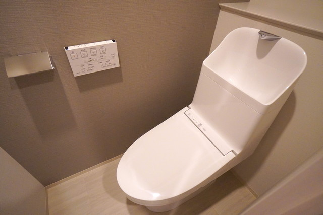 イプセ碑文谷のトイレ|※写真は同タイプ住戸です。