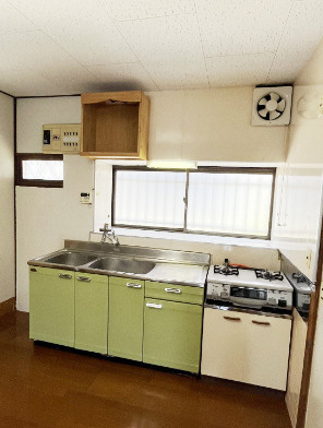 DY諏訪野町貸家のキッチン|キッチンでお料理をお楽しみください