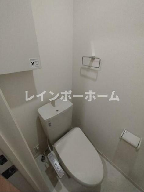 Est Collinaのトイレ