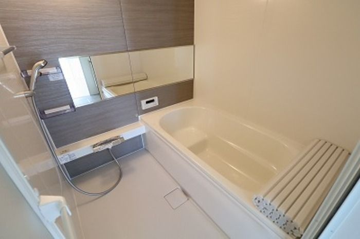 Casa ecran（ｶｰｻ ｴｸﾗﾝ）の浴室