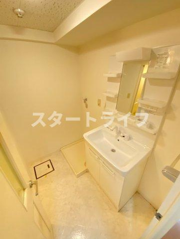 大阪市東淀川区淡路２丁目の賃貸マンションの洗面所