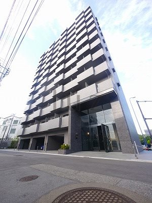ルーブル川崎都町壱番館の外観