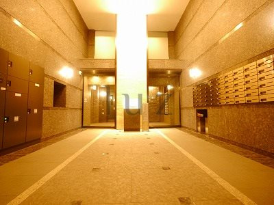 ルーブル川崎都町壱番館のロビー