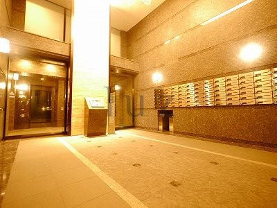 ルーブル川崎都町壱番館のロビー