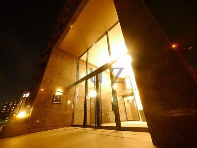 ルーブル川崎都町壱番館のエントランス