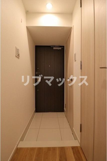 【玄関】エスタート横濱高島町（旧ディームス横濱高島町）