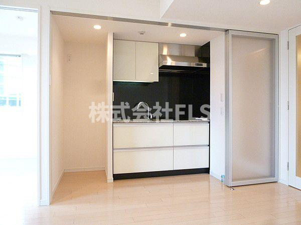 港区赤坂６丁目の賃貸マンションのキッチン