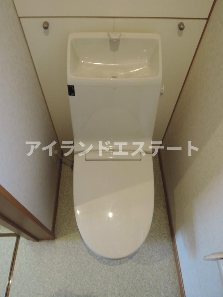 エピ駒沢　駅近　独立洗面台　オートロック　デザイナーズのトイレ