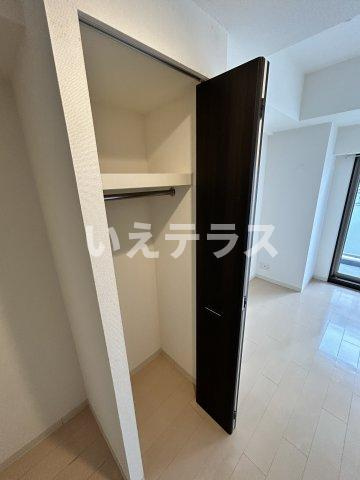 エステムプラザ神戸大開通ルミナスの収納